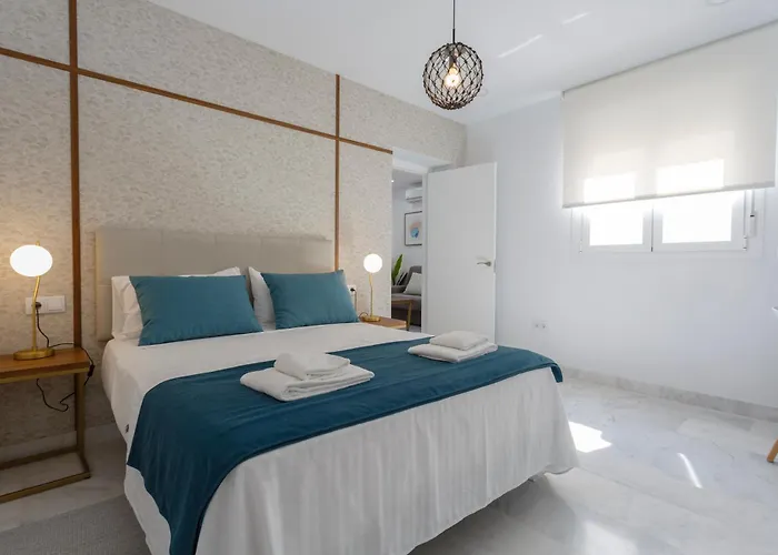 La Brujula By Cadizrentals